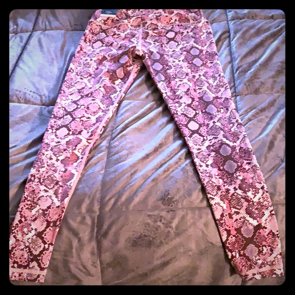 Victoria Secret Knockout Leggings🔥🔥🔥